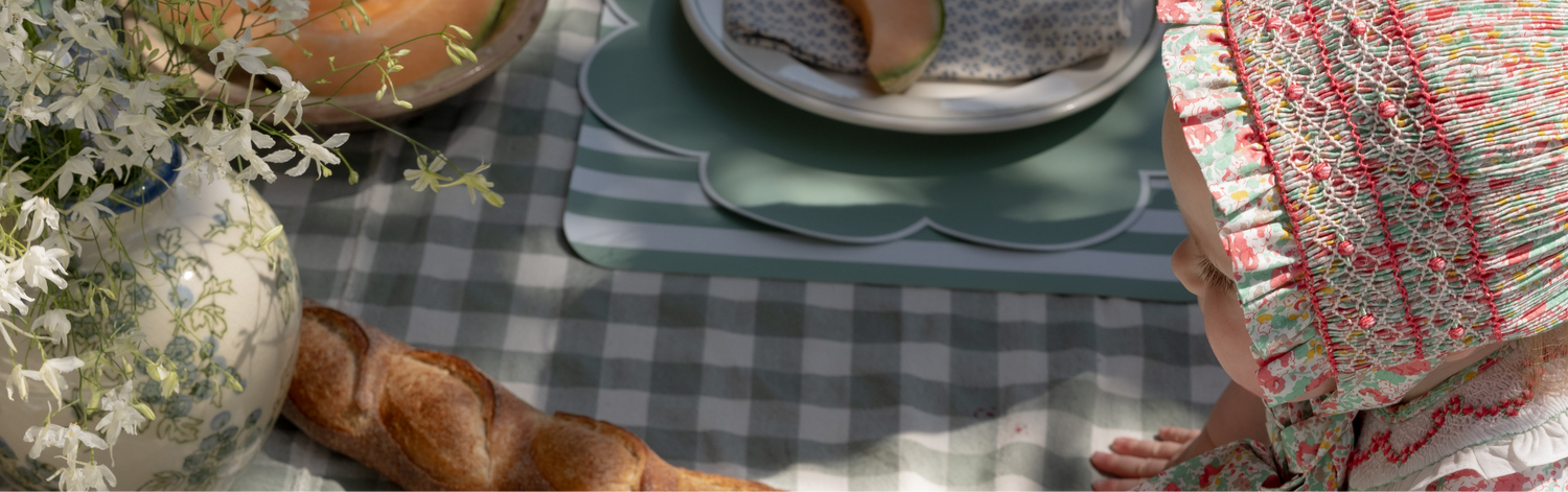 Sally Splash | Elegant Dinnerware